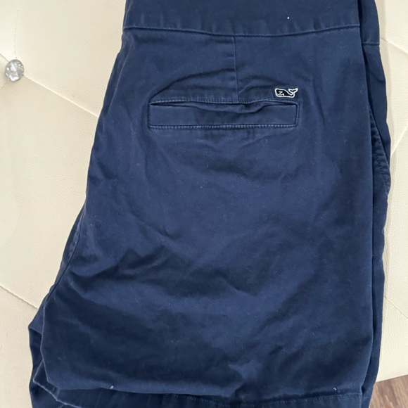 Women’s Vineyard Vines Shorts - Picture 1 of 3